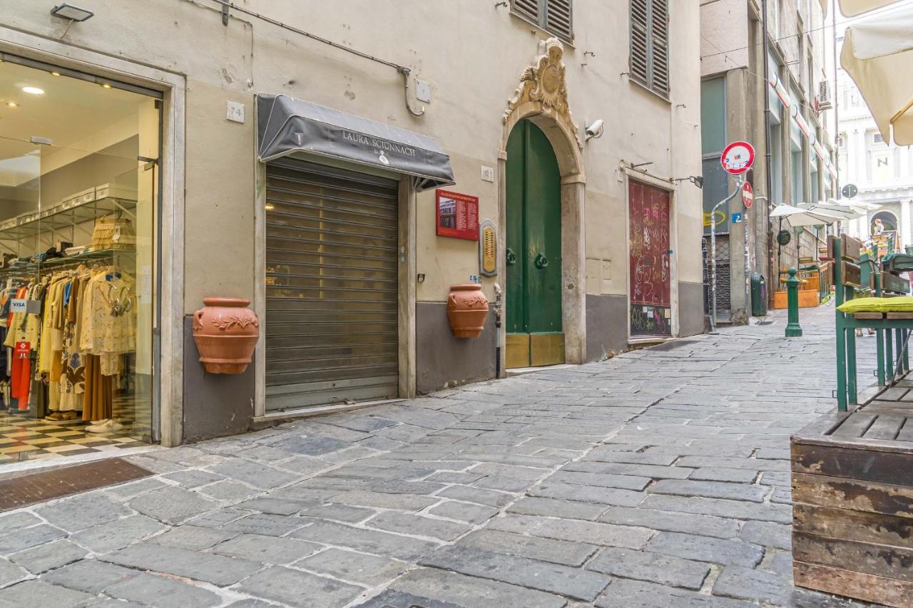 Mm De Ferrari Loft Genova
